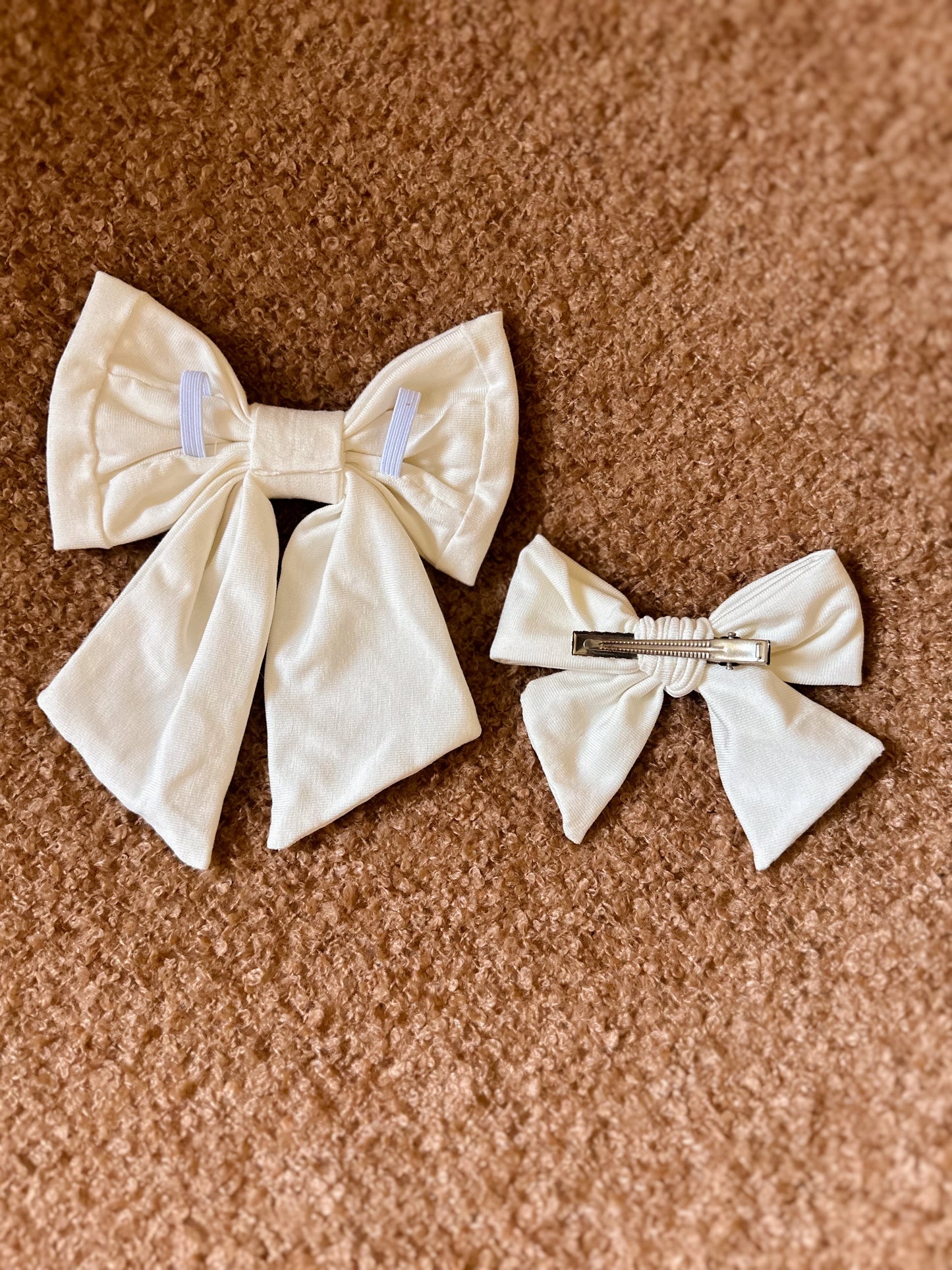 Sugar ‘n’ Spice Dog Bow